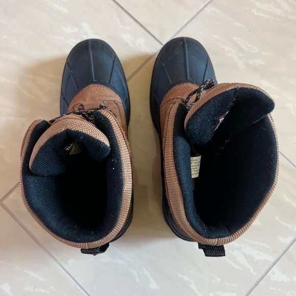 #2752 Kamik Fargo 3M 200G Thinsulate snow winter proof boots US 13